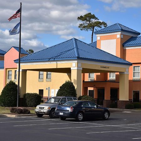 Surestay Plus Hotel Tarboro Zimmer foto