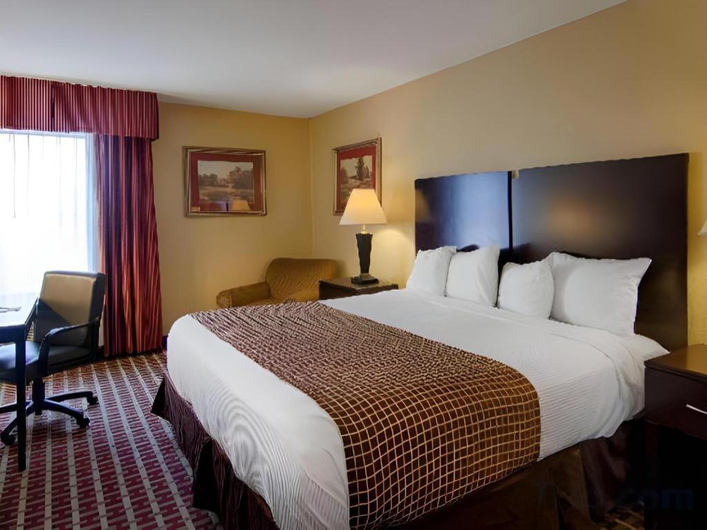 Surestay Plus Hotel Tarboro Exterior foto